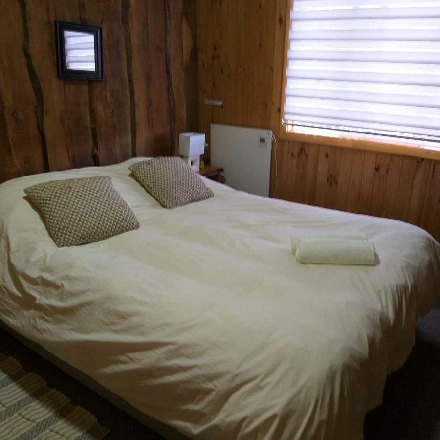 Hostal Plaza Chiloe Castro Exterior photo